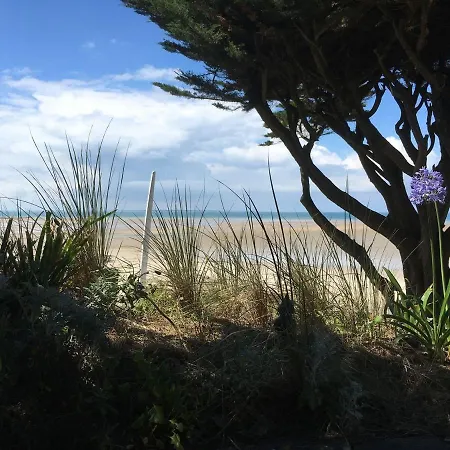 Normandy Facing The Sea With Exceptional Views 빌라 *